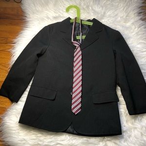 NÁUTICA BOYS SUIT JACKET AND TIE